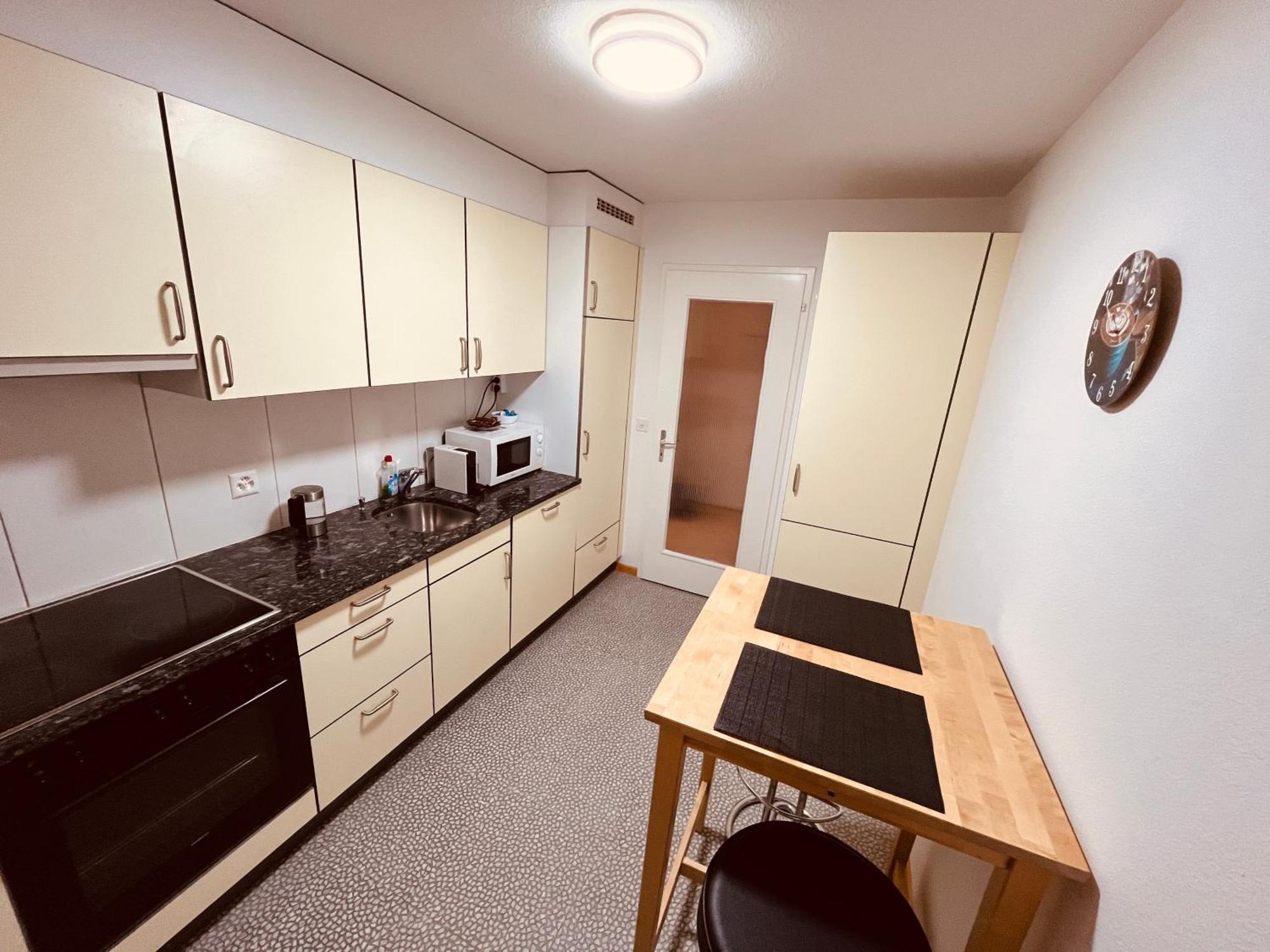 3-Room Apartment For Business Travelers & Families, Free Wifi & Tv With 70 Countries, Dazn, Sky, Netflix & Disney Wynau エクステリア 写真